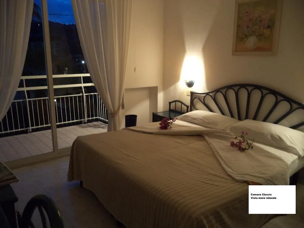 Hotel Miramare Diano Marina