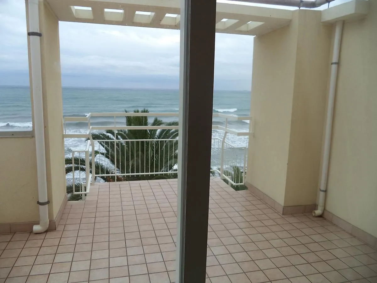 Hotel Miramare Diano Marina 3*,