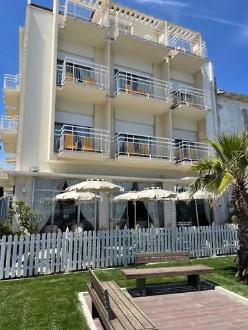 Hotel Miramare Diano Marina