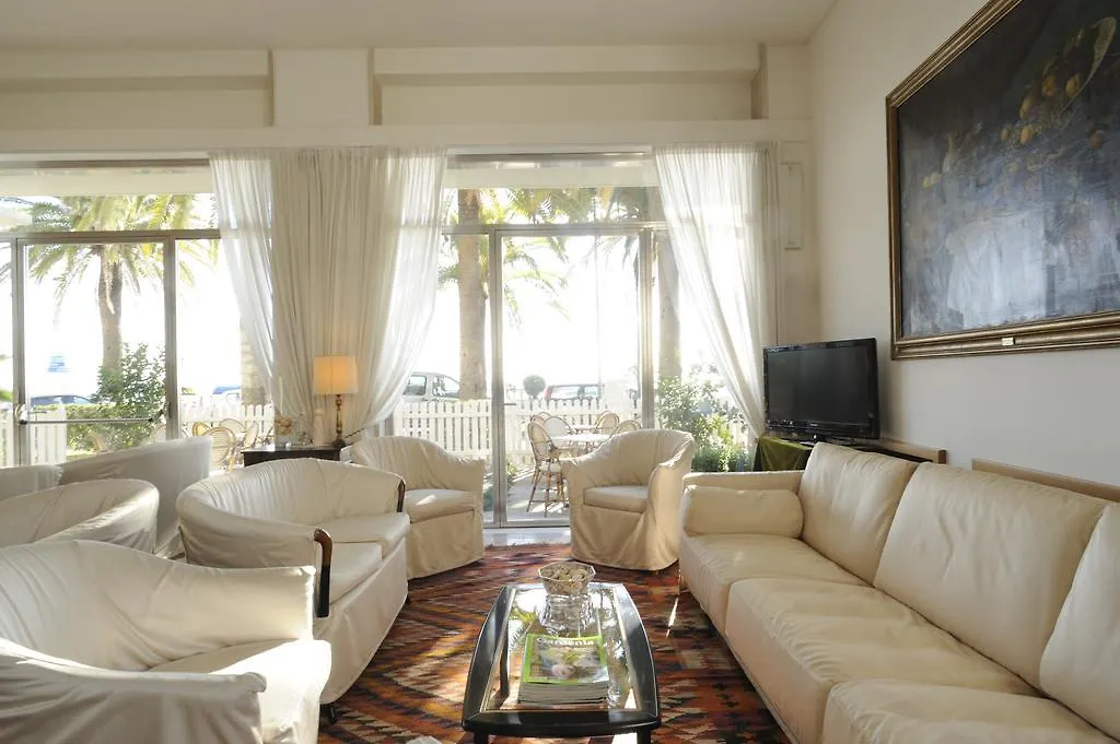 Hotel Miramare دْيانو مارينا إيطاليا